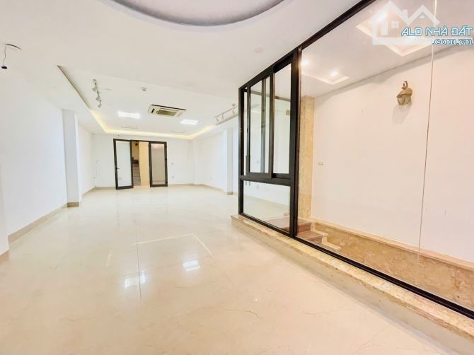 Cho thuê sàn văn phòng đẹp 100m2 tại Võ Văn Dũng