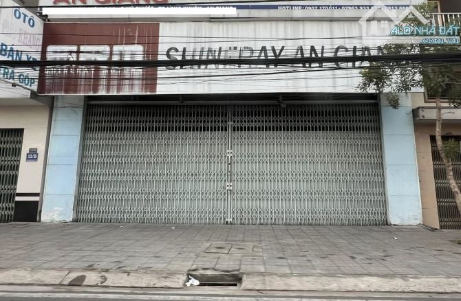 CHo thue embkd mặt tiền đường Vành đai trong 12x21m trống, vỉa hè rộng