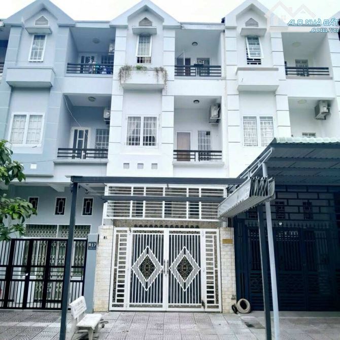 Cho thuê nhà 4 phòng ngủ khu CIC8 có đồ đạc 8 triệu