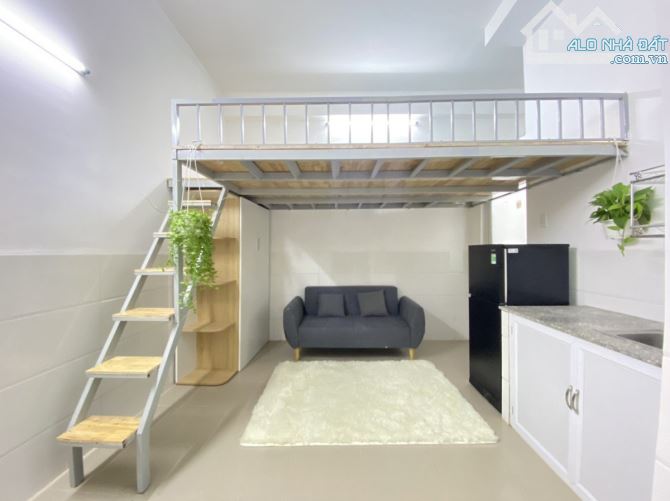 Phòng trọ gác cao rộng ở thoải mái người ở Bàu Cát Tân Bình