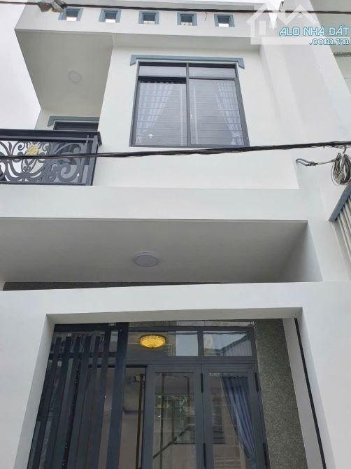 Cho thuê nhà 2PN full nội thất đẹp gần biển và trung tâm