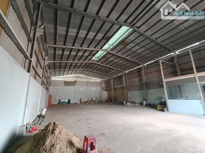 * Cho thuê kho xưởng mặt bằng*530m2 Nguyễn Duy Trinh, Phường Phú Hữu, Quận 9