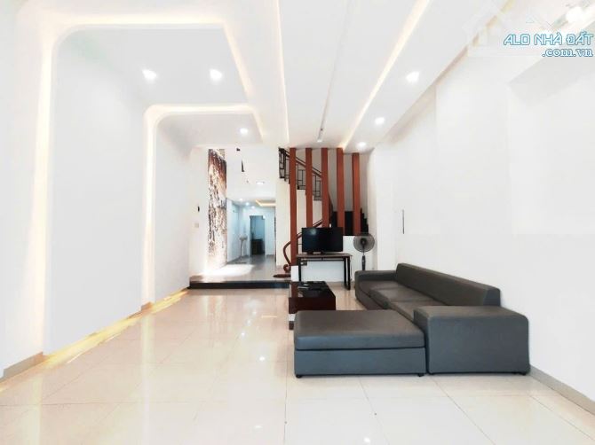 🇻🇳CHO THUÊ NHÀ 3 TẦNG : ĐINH ĐẠT - 5PN - 4WC - SÁT BIỂN