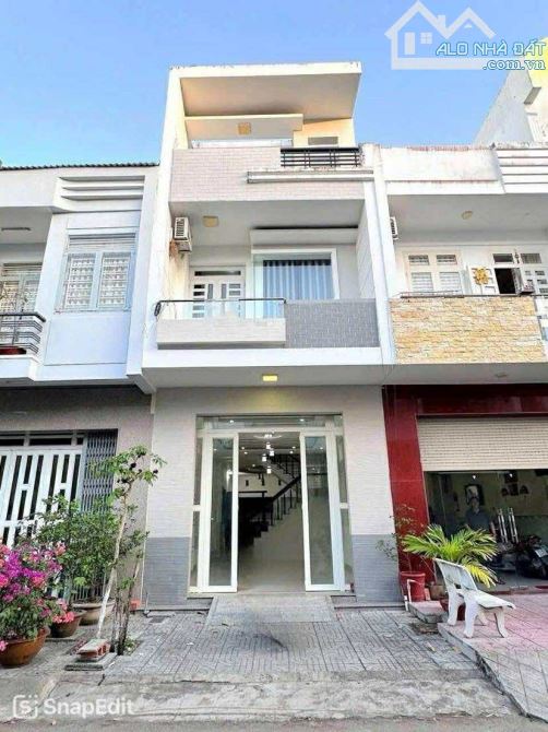 Cho thuê nhà 200 m2 Hưng Phú 1 tiện văn phòng 10 triệu