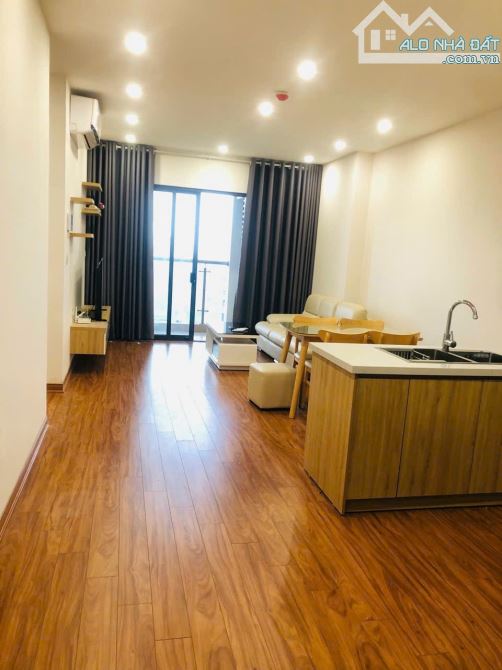 Cho thuê THE SUN MỄ TRÌ 2 ngủ +1 đủ đồ - giá 18tr/tháng