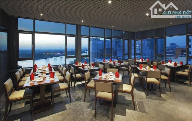 CHO THUÊ QUYỀN KHAI THÁC KHÁCH SẠN 3 SAO - TỔNG SÀN: 9000M2- 190 PHÒNG- GIÁ: 3,5 TỶ/TH
