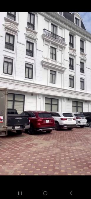 SIÊU RẺ - CHO THUÊ TÒA NHÀ SHOPHOUSE 7 TẦNG (CÓ THANG MÁY) - MẶT ĐƯỜNG 60M - KĐT THANH HÀ