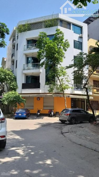 Cho thuê căn nhà đường Trung Yên 11 - Yên Hòa, Diện tích 80M x 5 tầng lô góc 2 mặt tiền