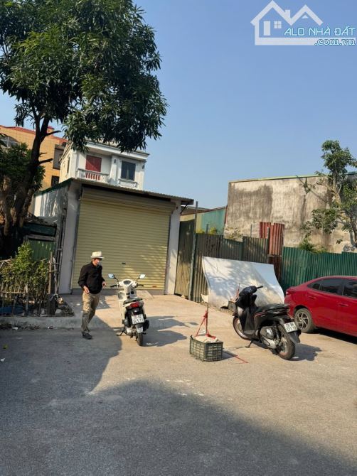 Cho thuê nhà khu Liền kề Ao Sào, 70 m2 x 1 tầng, ô tô tải đỗ cửa 7 triệu/tháng