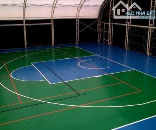 CHO THUÊ ĐẤT MẶT TIỀN VƯƠNG THỪA VŨ LÀM SÂN PICKLEBALL - 3000M2 GIÁ 150TR/THÁNG