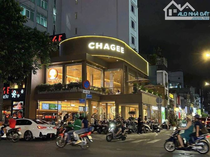 Cho thuê mặt bằng lô góc Trần Thủ Độ - Hoàng Mai - 152m2 - MT 23m - 80tr/tháng