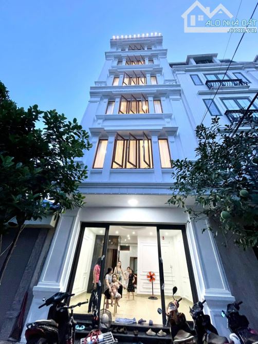 CHO THUÊ KHÁCH SẠN NGUYÊN CĂN KHU VỰC VĂN CAO, 10 ngủ full đồ