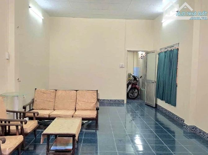 Nhà thuê 1 lầu Phạm Văn Hai – Hẻm xe hơi, ở & kinh doanh cực tiện