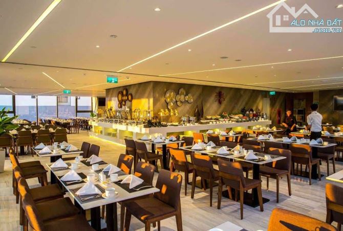 Cho thuê khách sạn 4 sao đường Trần Phú,lộc thọ,nha trang 145 phòng giá 1 tỉ