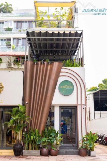 Cho thuê mặt bằng đường Trần Quốc Thảo Quận 3 DT4x25m