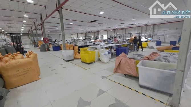 CHO THUÊ XƯỞNG BÀ ĐIỂM HOCMON.DT 2000M/120TR
