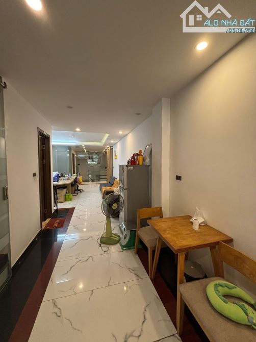 CHO THUÊ KHÁCH SẠN VỊ TRÍ VIP – 2 MẶT TIỀN PHỐ VĂN CAO
