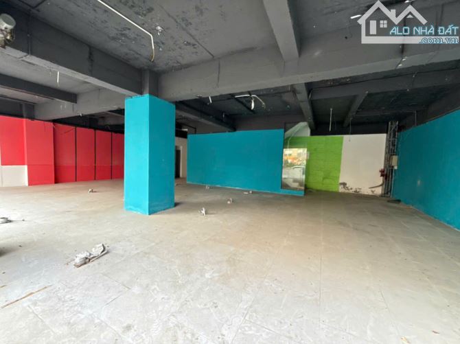 Cho thuê shophouse Xphomes Tân Tây Đô TDT 480 m2, gồm 3 tầng, mặt tiền 16m, giá 48 triệu