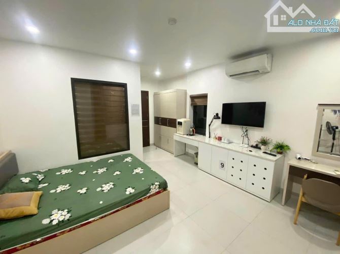 Cho thuê nhà tại đường Hoàng Thế Thiện , 9 ngủ full đồ 27 triệu