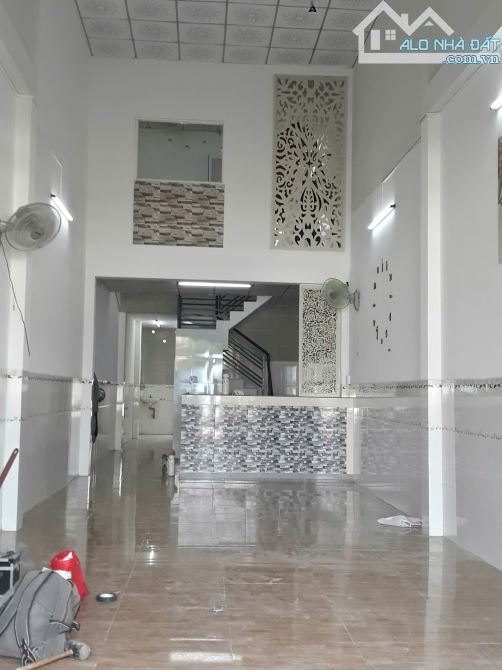Cho thuê nhà đường b1 khu dân cư phú an