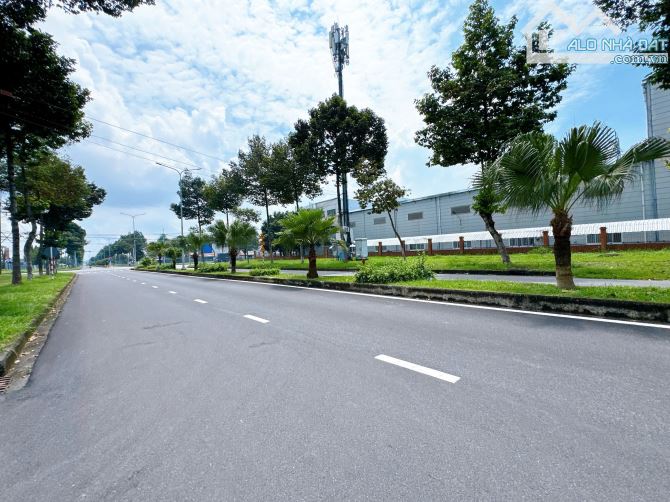Cho thuê xưởng 5000m2 trong kcn trảng bom đồng nai giá tốt chỉ 560 triệu