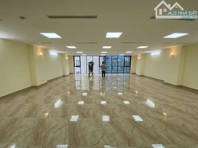 cho thuê mbtầng 1,2 phố Dịch Vọng,cầu giấy,dtsd 200m2 x 2 tầng,MT 15m2,giá 88tr/tháng