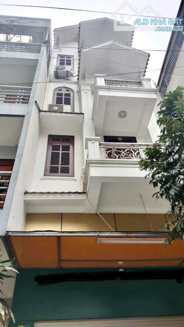 Liền kề Văn Khê mới Đẹp 5 tầng , 22 triệu