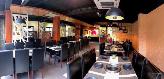 Cho thuê nhà mặt phố Nguyễn Trường Tộ, DT 150m2x7 tầng, MT 9m, Giá 180tr
