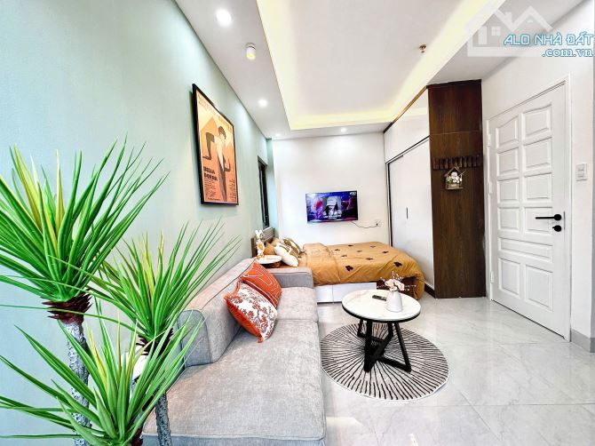 Cho Thuê CCMN Ngõ 13 Tam Đa Thụy Khuê Tây Hồ 30m2 Studio Ban Công Cửa Sổ Thang Máy Full Đồ