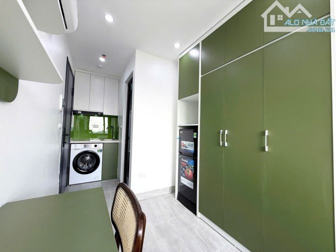 Cho Thuê CCMN 83 Yên Duyên Hoàng Mai 25m2 Studio Ban Công Cửa Sổ Thang Máy Giặt Riêng