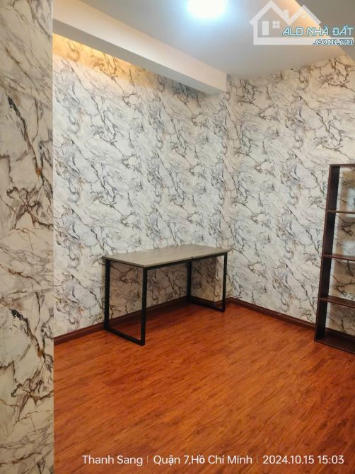 Nhà 1 Trệt 3 Lầu 4x8m 3 Phòng 3 wc Mặt Tiền đường 25 Tân Quy Giá 15 Triệu