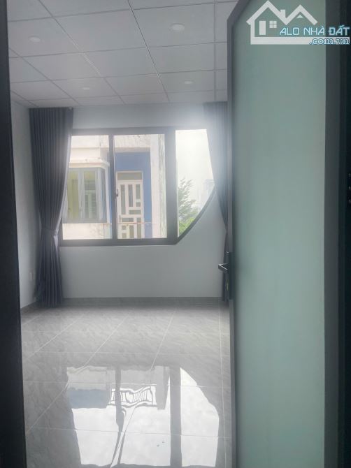 Cho thuê nhà mới xây HXT Đường số 9, Liền kề vạn Phúc city