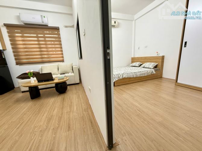 Cho Thuê CCMN Ngõ 101 Đào Tấn Ba Đình 35m2 1N1K Cửa Sổ Giặt Riêng Thang Máy Full Nội Thất