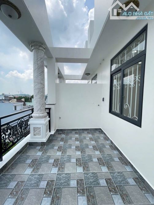 Cho thuê nhà P. Hiệp Bình . KDC Văn Minh 585 Quốc Lộ 13 Liền kề Vạn Phúc City