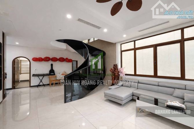 Biệt thự Nam Việt Á sang trọng 5 phòng ngủ