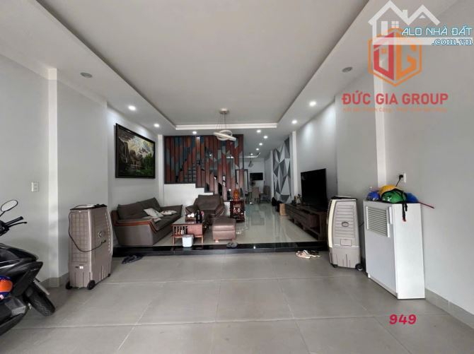 Cho thuê nhà đẹp full nội thất mặt tiền đường N1 khu D2D Võ Thị Sáu, phường Thống Nhất