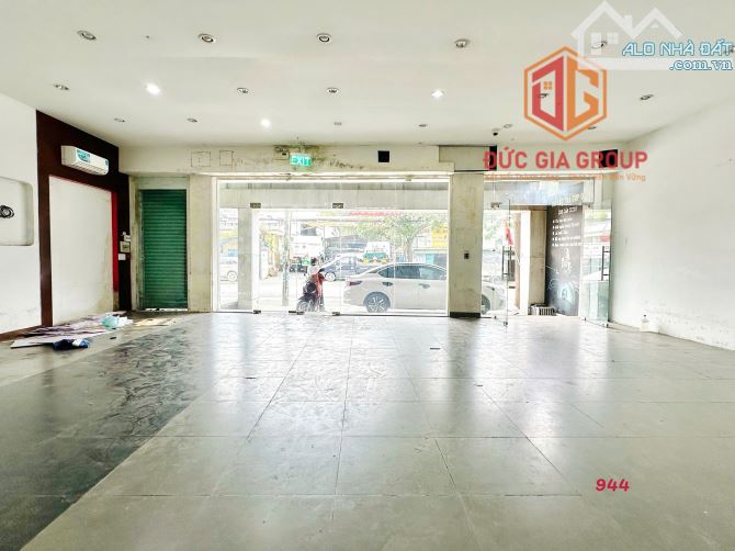 Cho thuê nhà 200m2 ngang 10m mặt tiền đường Bùi Hữu Nghĩa, phường Bửu Hoà.