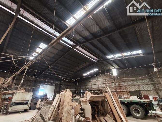 *Cho thuê kho xưởng*1500m2 đường Q.L 13, Phường Hiệp Bình Phước, Quận Thủ Đức.