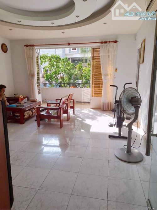 Nhà cho thuê 4 tầng mới đẹp KDC Đồng Danh ( Vĩnh Lộc A ) Bình Chánh,