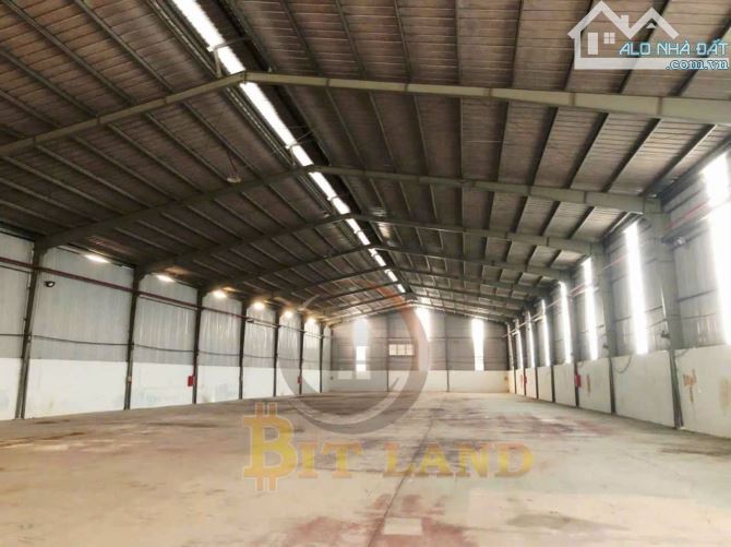 XƯỞNG 6000 m2 ĐẦY ĐỦ CÔNG NĂNG GIÁ 35K/m2 QUá RẼ BH ĐN