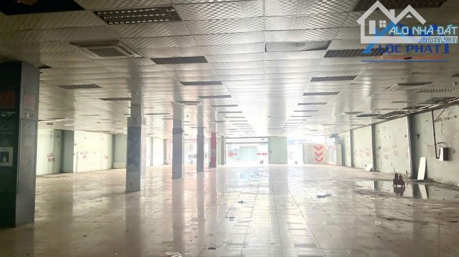 Cho thuê Mặt bằng kinh doanh 2.300m2 giá rẻ chỉ 100 triệu. Hố Nai-Trảng Bom-Đồng Nai