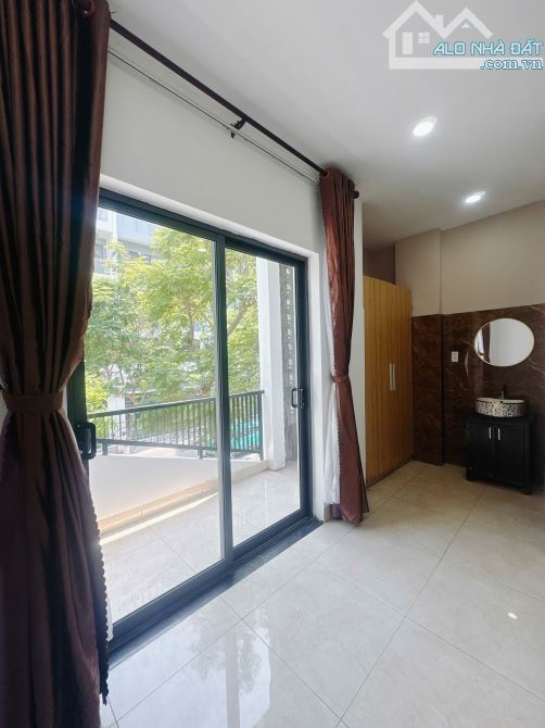 🏢 MORRISON APARTMENT/STUDIO FOR RENT IN Son Tra, DA NANG 🌊 3-minute walk to the beach