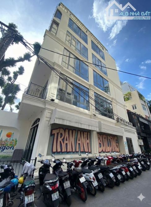 Cho thuê toà nhà siêu vị trí 2MT Trần Cao Vân, Q3 - 6L - chỉ 150triệu