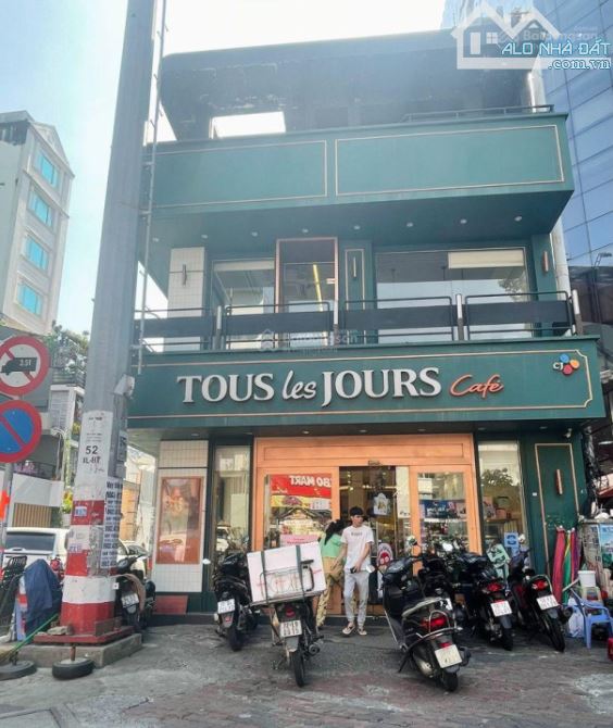 Mặt tiền Lê Thánh Tôn gần Lý Tự Trọng, Q1 - 9x20m T 2L ST