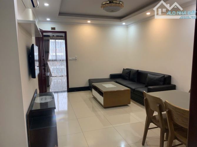 Cho thuê căn hộ Phố Tôn Thất Thiệp, DT 80m2 gồm 2PN, full nội thất, giá 17tr/tháng.