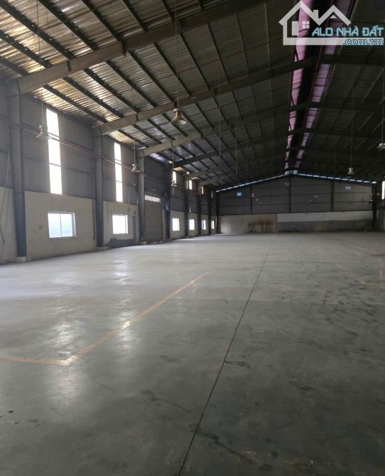 * Cho thuê kho xưởng*2100m2 KCN Tân Đức, Xã Đức Hoà Hạ, Huyện Đức Hoà, Long An