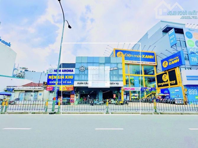 CHO THUÊ NHÀ MẶT TIỀN PHAN ĐĂNG LƯU, P1 (9m X 28,5m) VỊ TRÍ ĐẸP