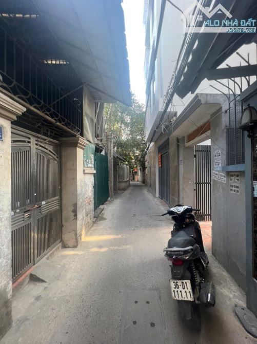 Cho thuê nhà riêng DT 60m2 xây dựng 4 tầng trong ngõ Phố Yên Hòafull đồ