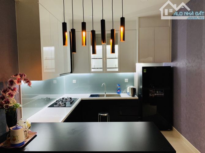 Cho Thuê Căn Hộ Richstar ,Căn Góc, 3PN , 90m2, Full Nội Thất, giá 14 triệu /tháng
