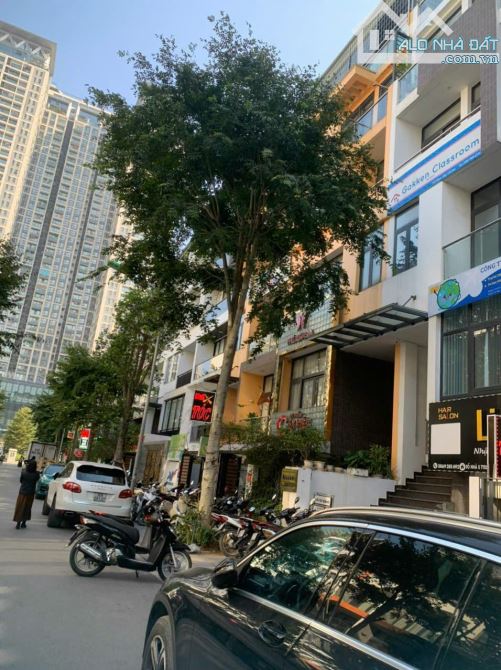 Cho thuê sàn văn phòng 90m2 HD Mon Hàm Nghi, thông sàn rộng, giá 13 triệu, thang máy